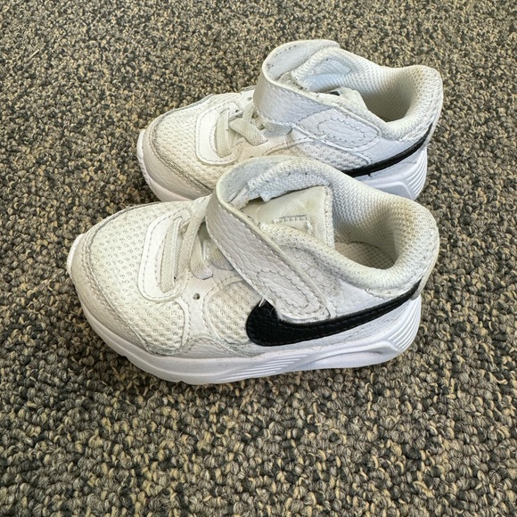 Nike Baby Shoes - Picture 3 of 6